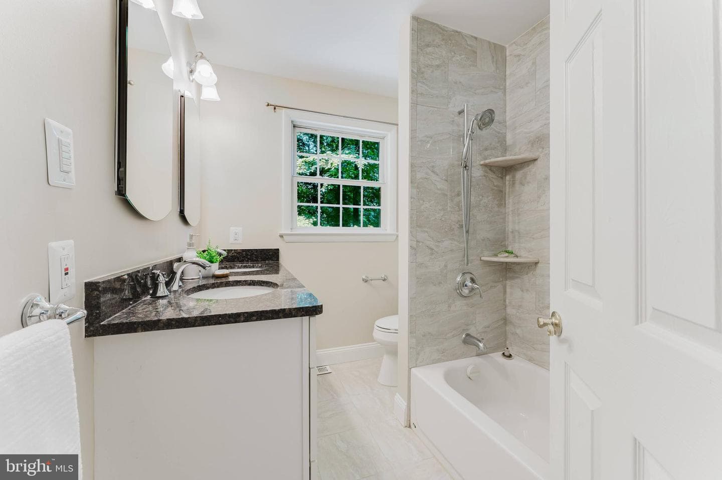 4704 Sandra Lane photo 30