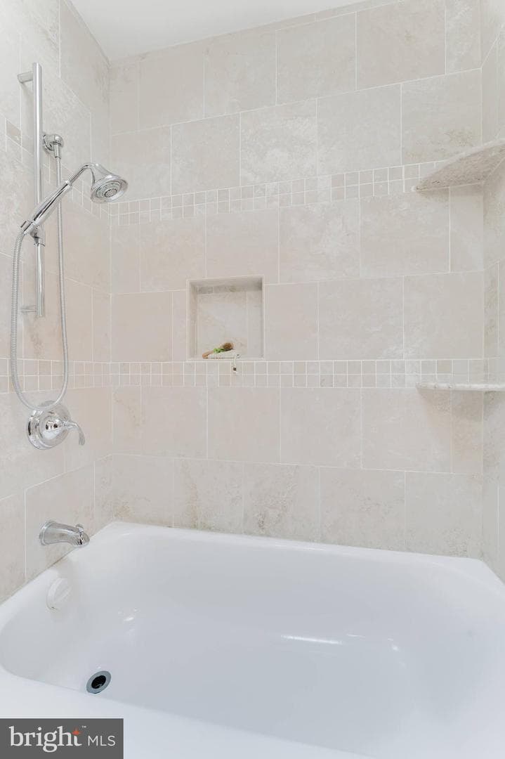 4704 Sandra Lane photo 35