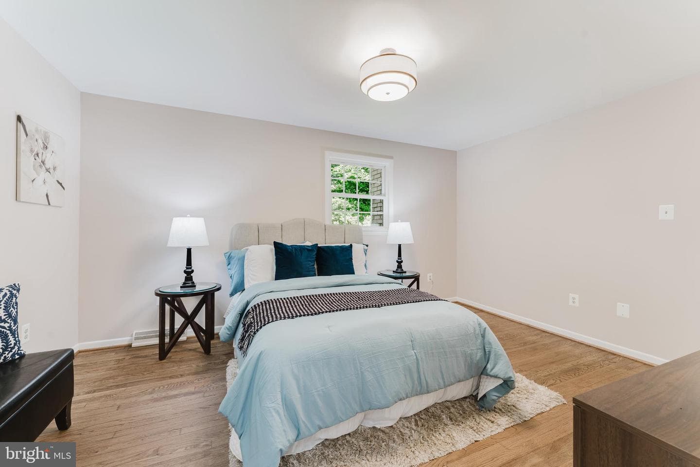 4704 Sandra Lane photo 6