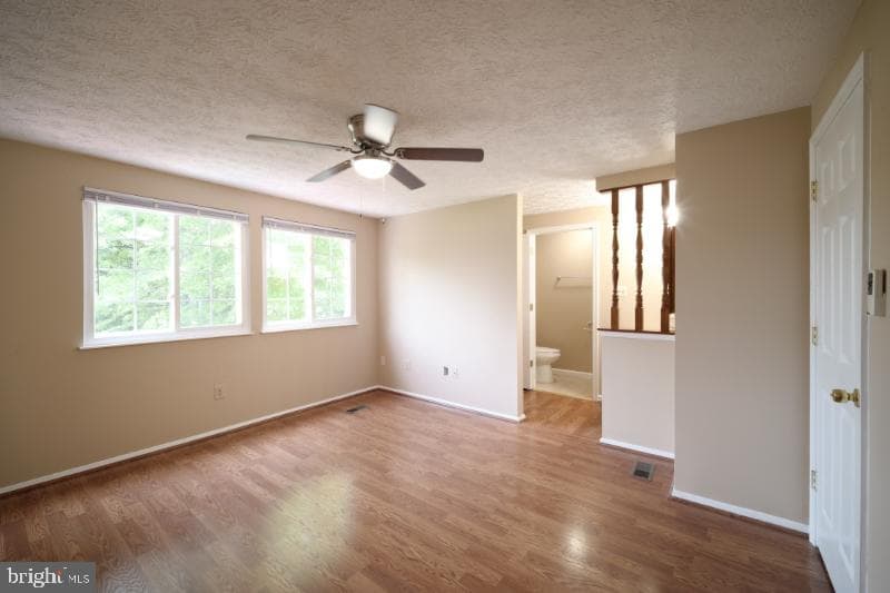 5935 Spruce Run Court photo 11