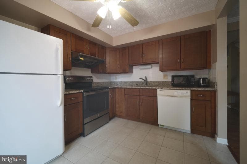 5935 Spruce Run Court photo 7