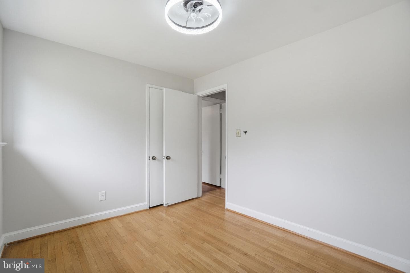 7005 Raleigh Road photo 18