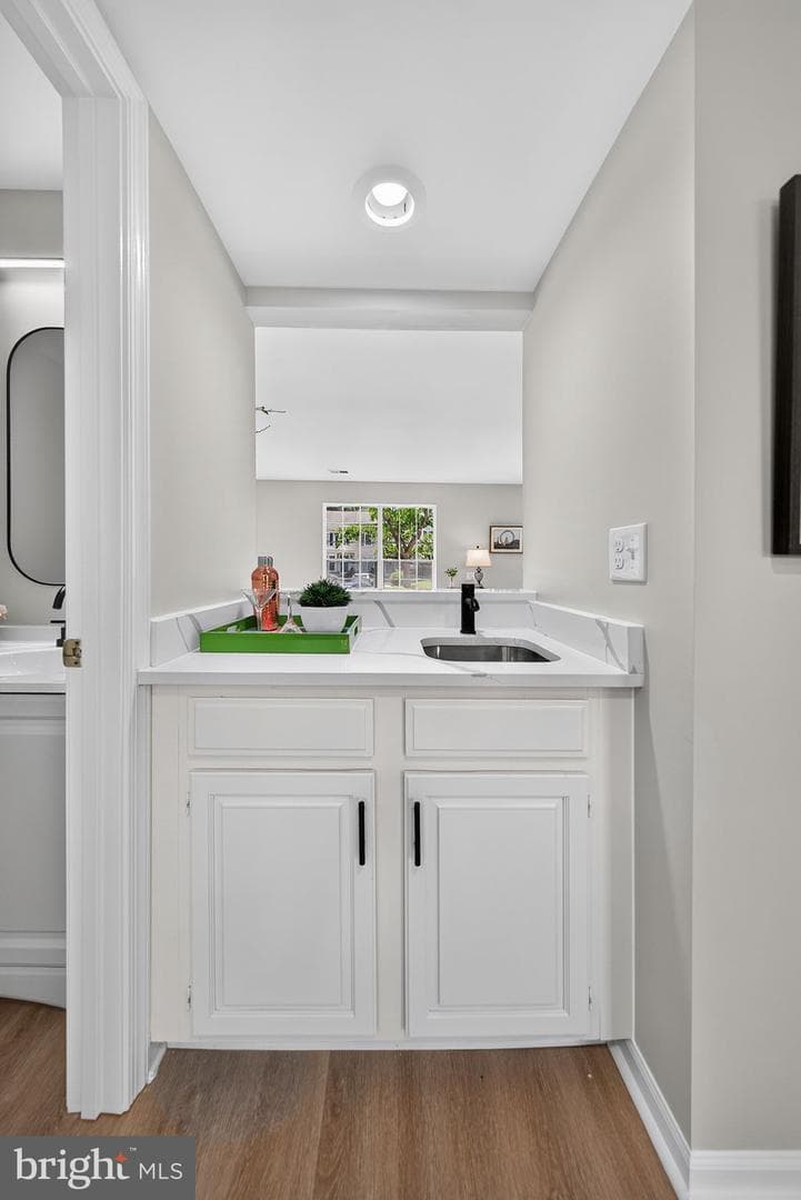 6576 Medinah Lane photo 12