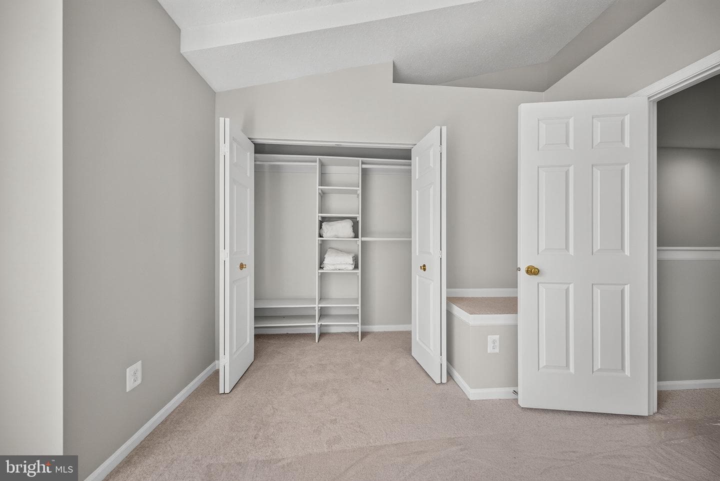 6576 Medinah Lane photo 24