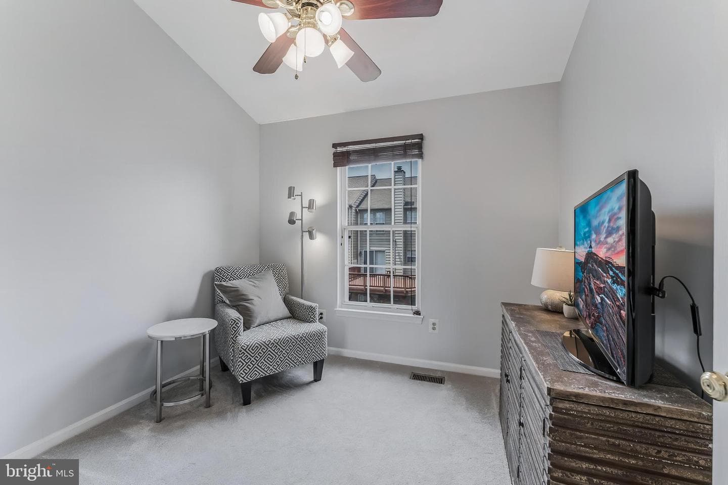 6033 Kestner Circle photo 19