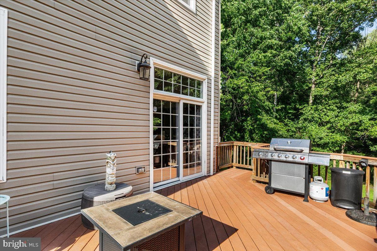 5201 Lonsdale Drive photo 37