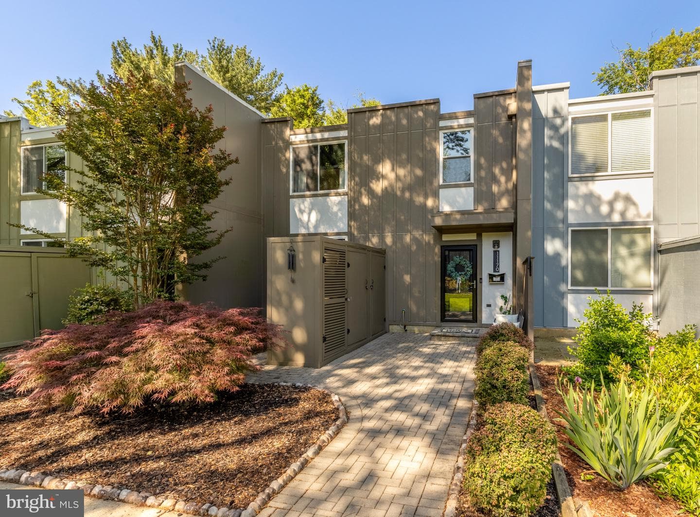 11170 Forest Edge Drive