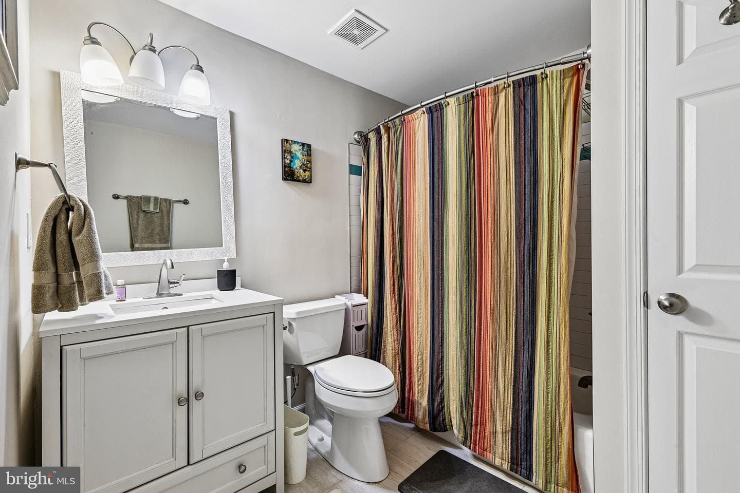 5921 Sir Cambridge Way photo 23