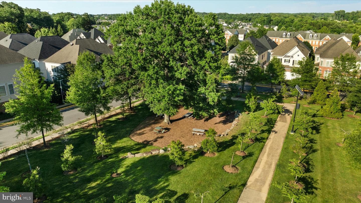 5669 Faircloth Court photo 47
