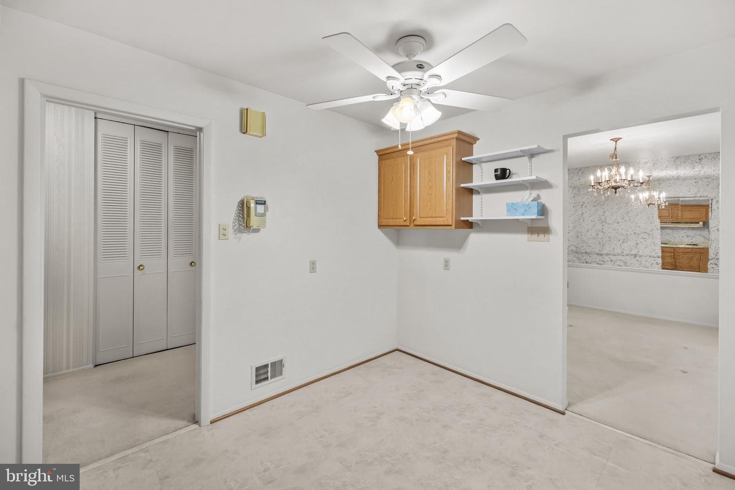 6914 Hadlow Drive photo 13