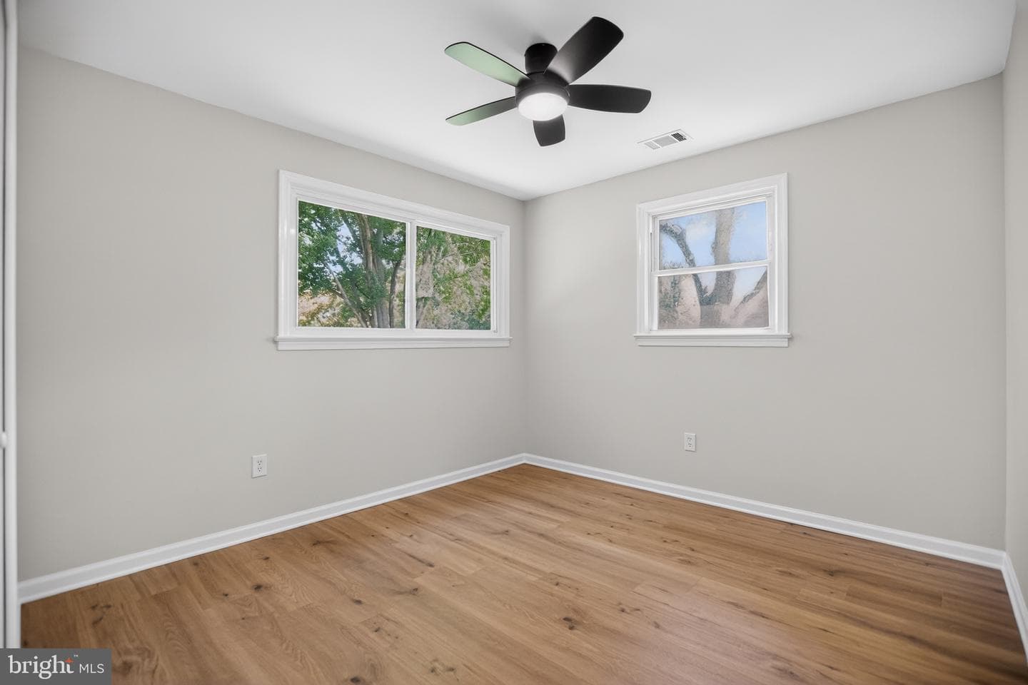 8600 Washington Avenue photo 15