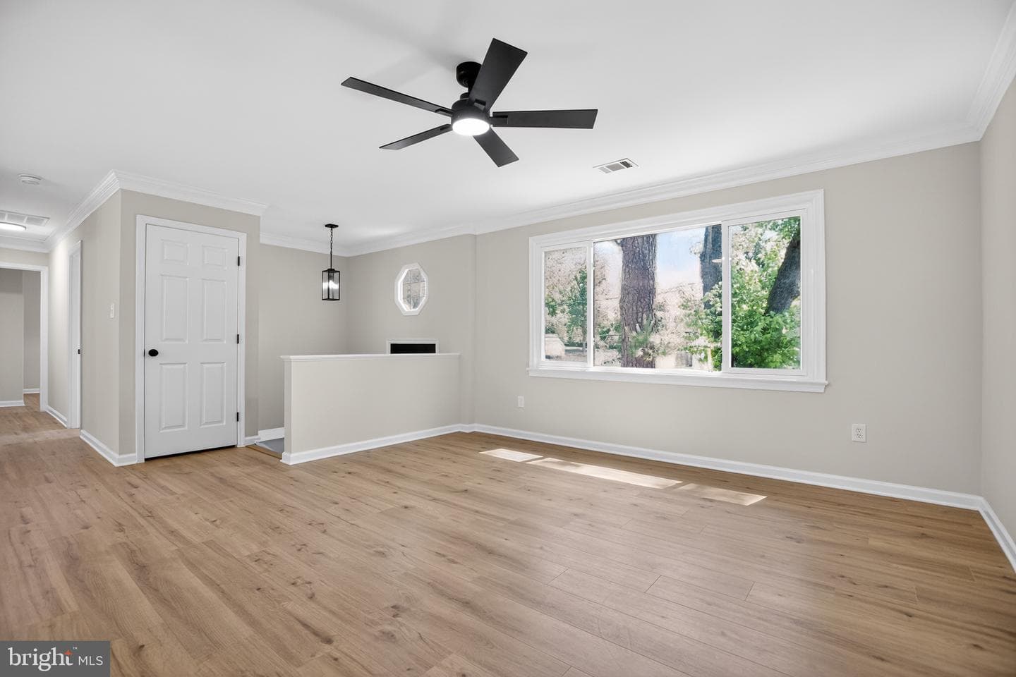 8600 Washington Avenue, Alexandria
