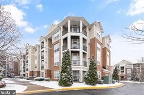 12913 Centre Park Circle #102, Herndon