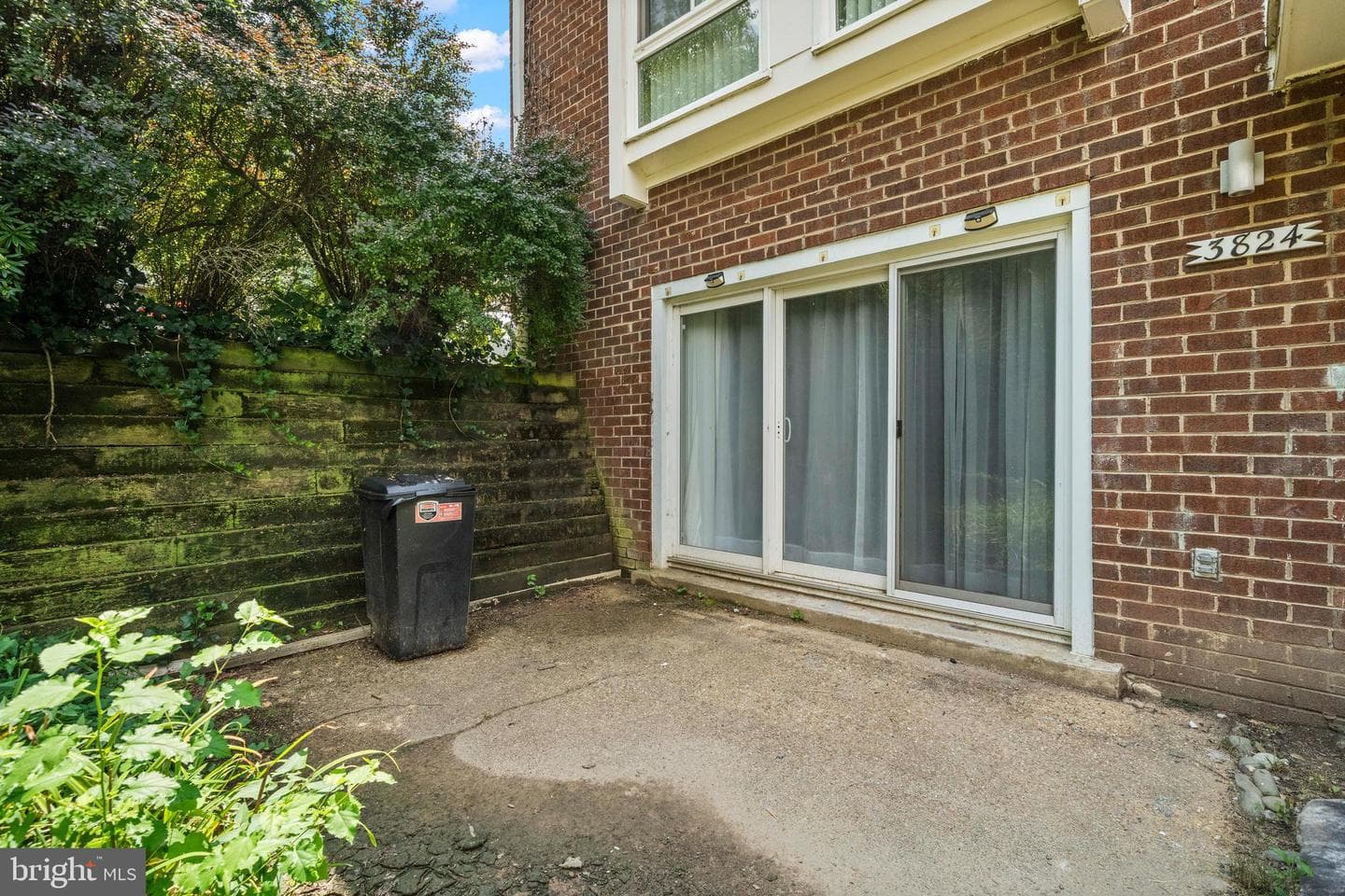 3824 Persimmon Cir photo 3