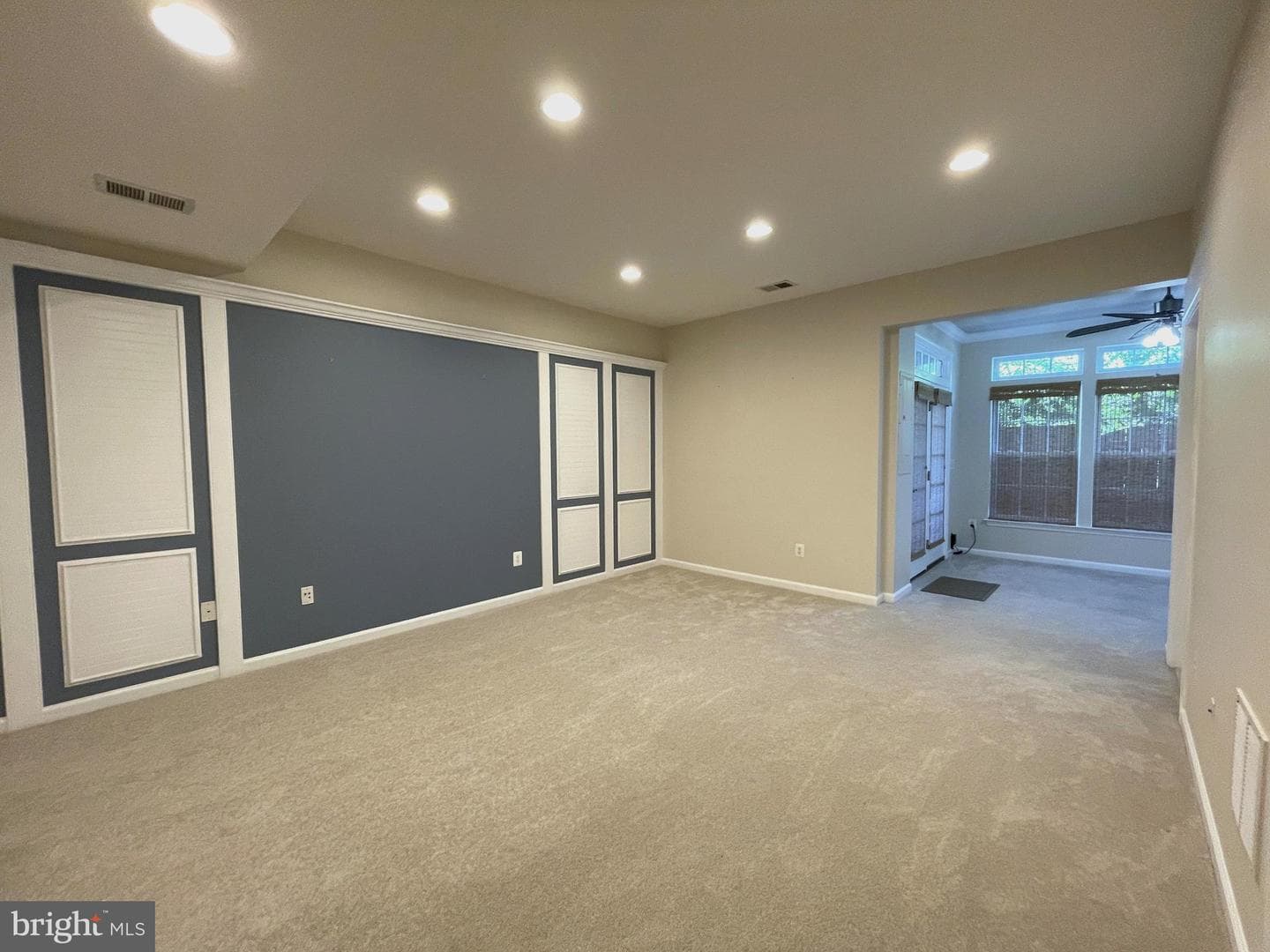8421 Hallie Rose Street photo 34