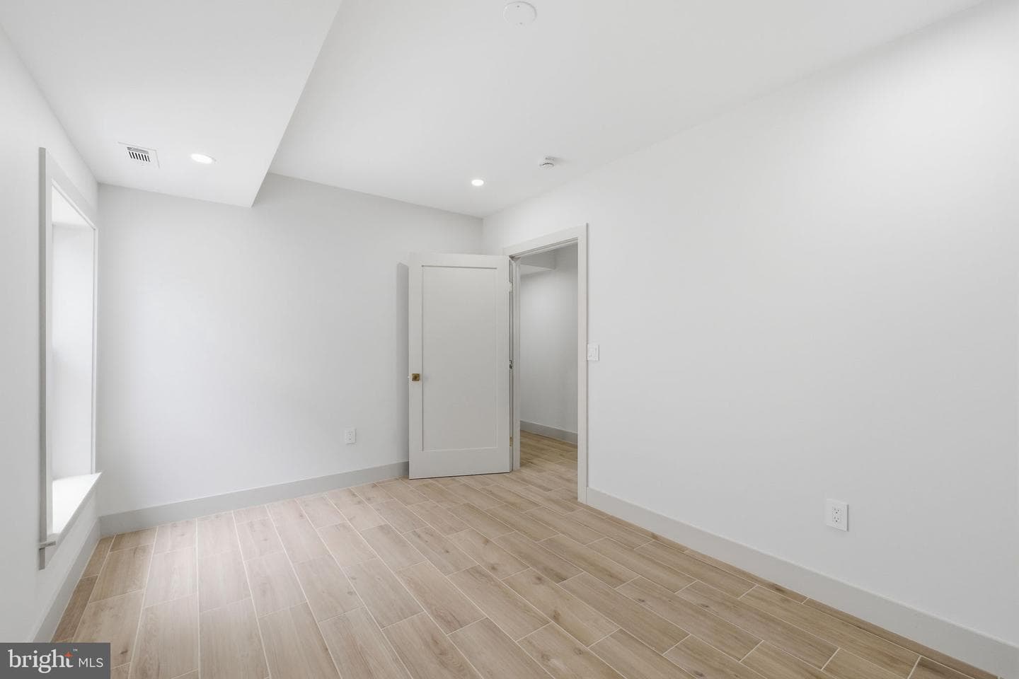 3220 Clayborne Avenue photo 36