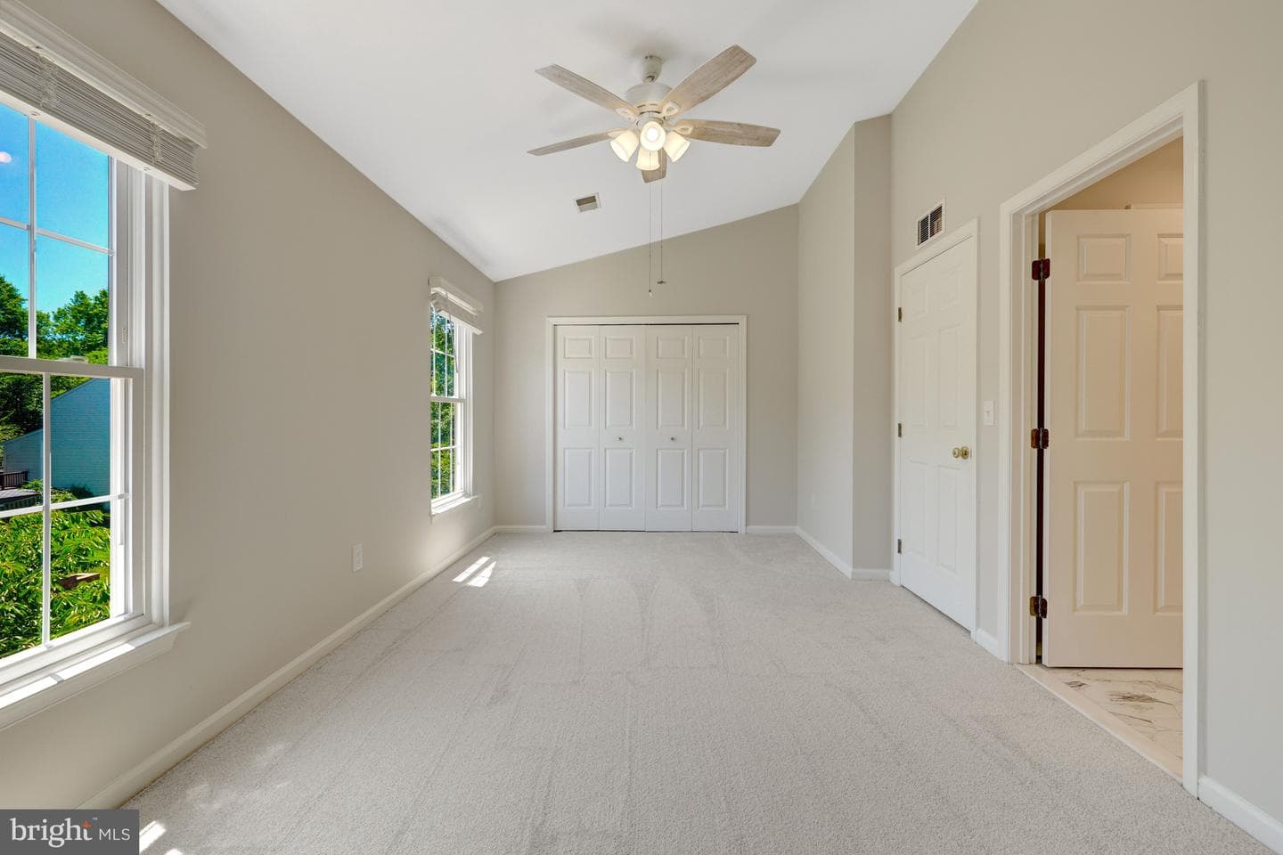 14256 Glade Spring Drive photo 40
