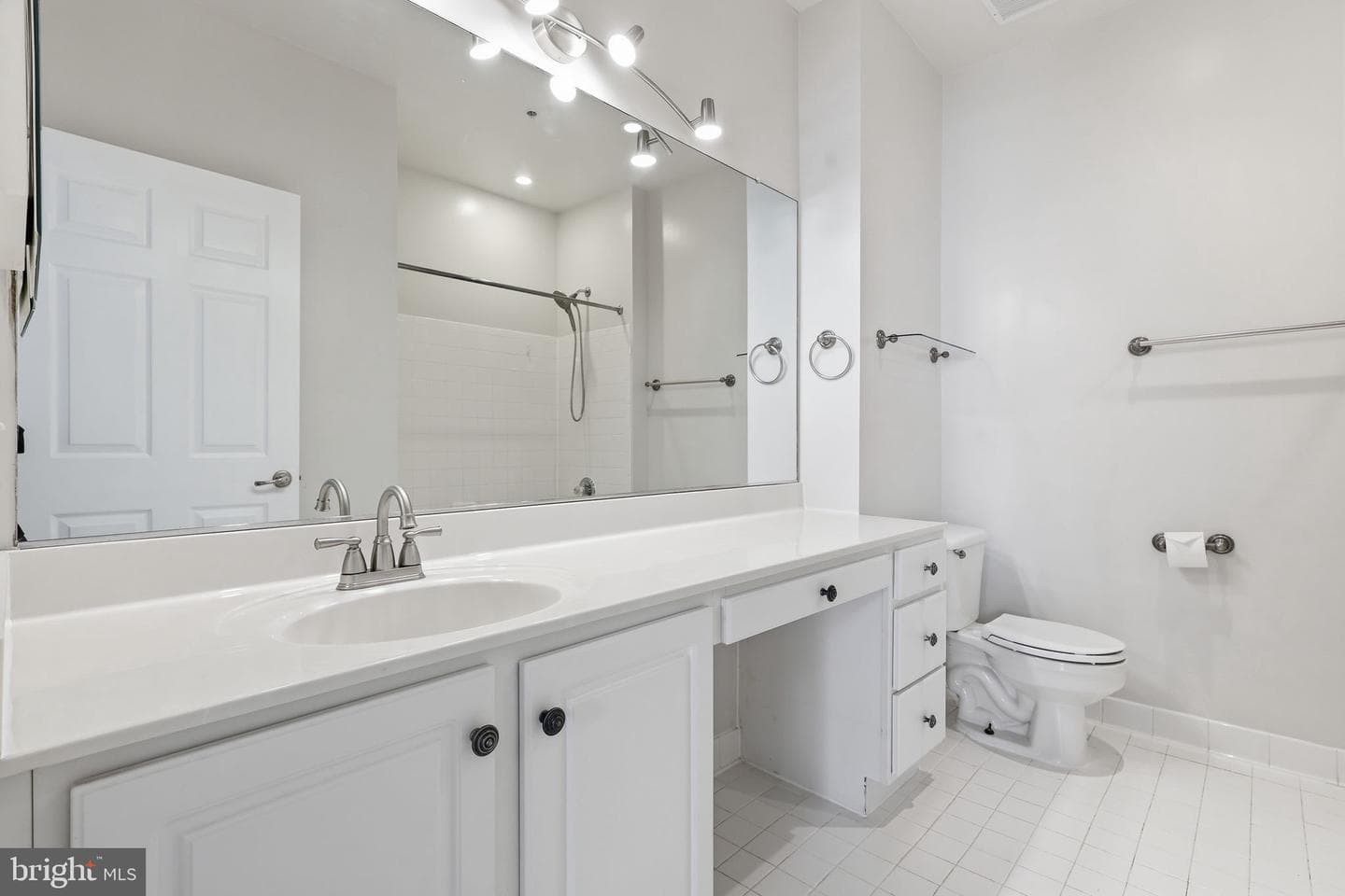 6475 Cheyenne Drive #301 photo 18