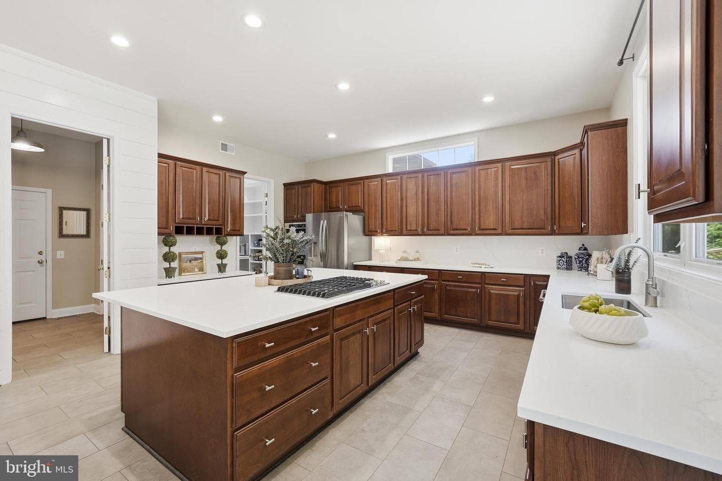 7822 Gambrill Woods Way photo 15
