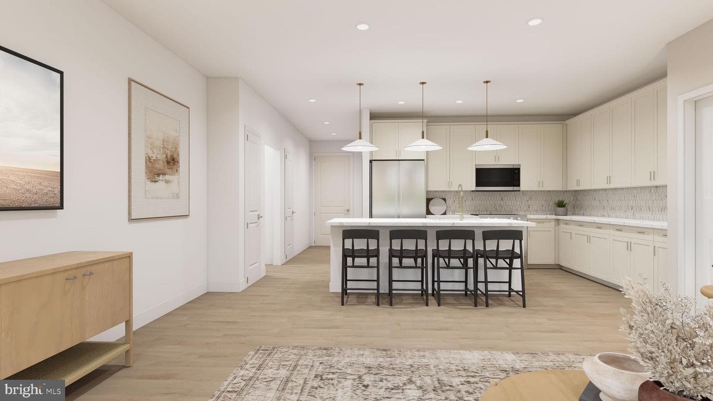 9475b Sprague Avenue #4, Fairfax