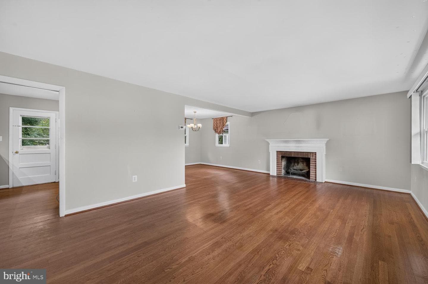 7011 Sea Cliff Road photo 5
