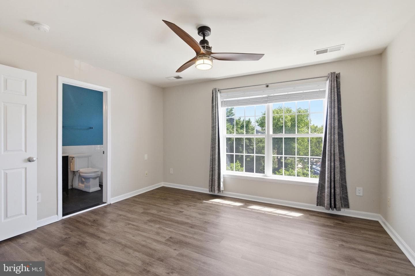 5504 Sacramento Mews Place photo 25