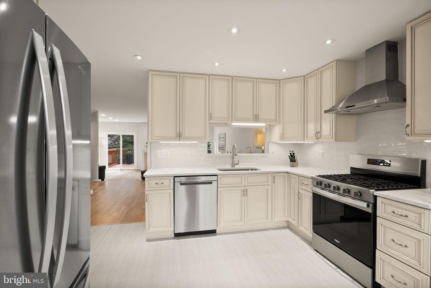 6369 English Ivy Way photo 18