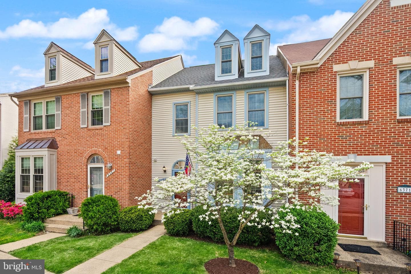 6369 English Ivy Way photo 2