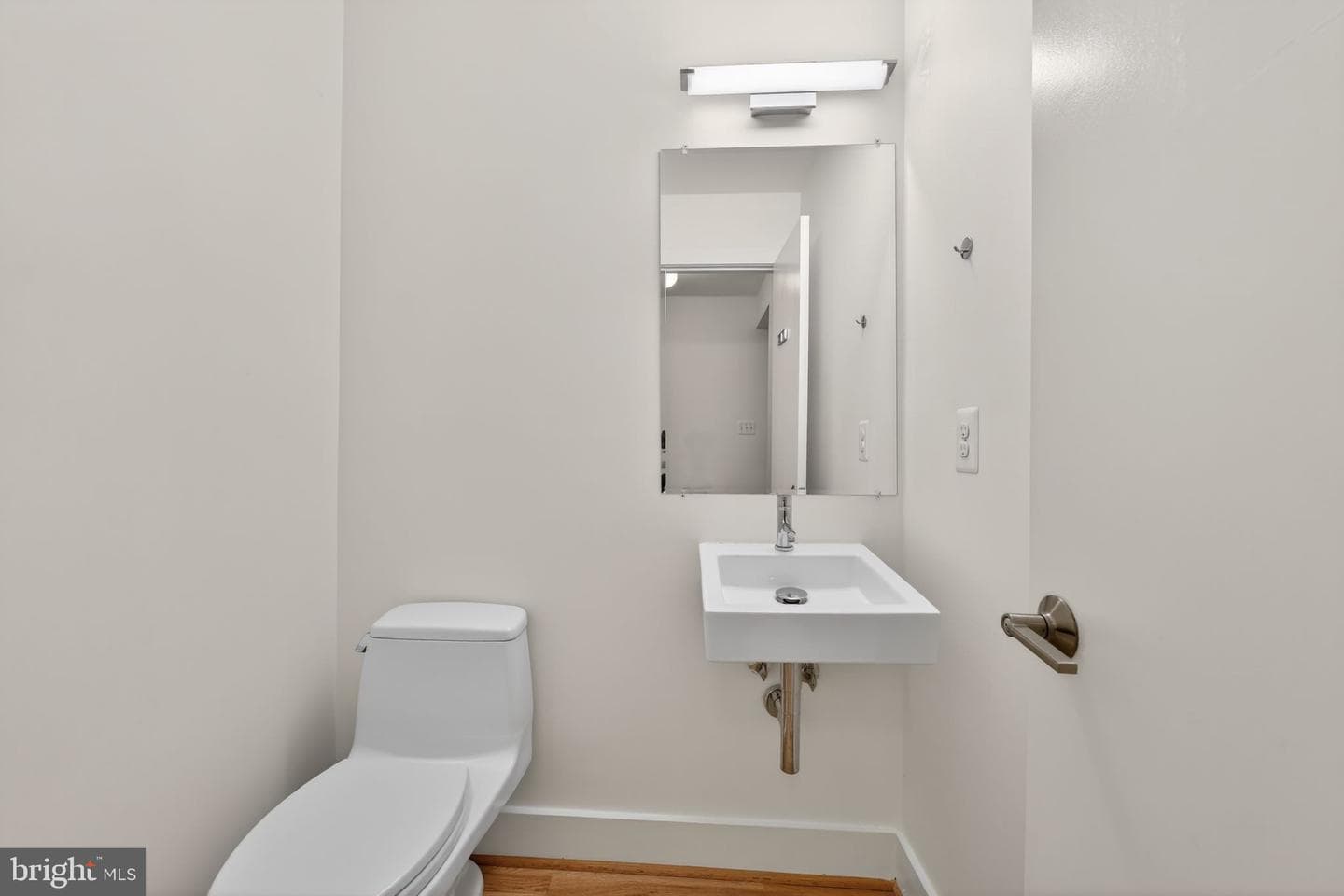 1605 Apricot Court photo 10