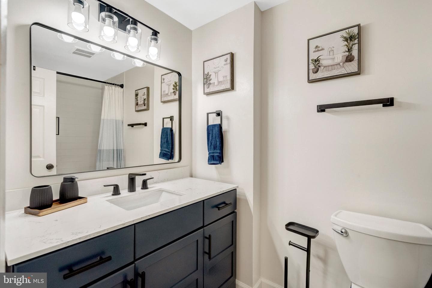 5968 Clerkenwell Court photo 50