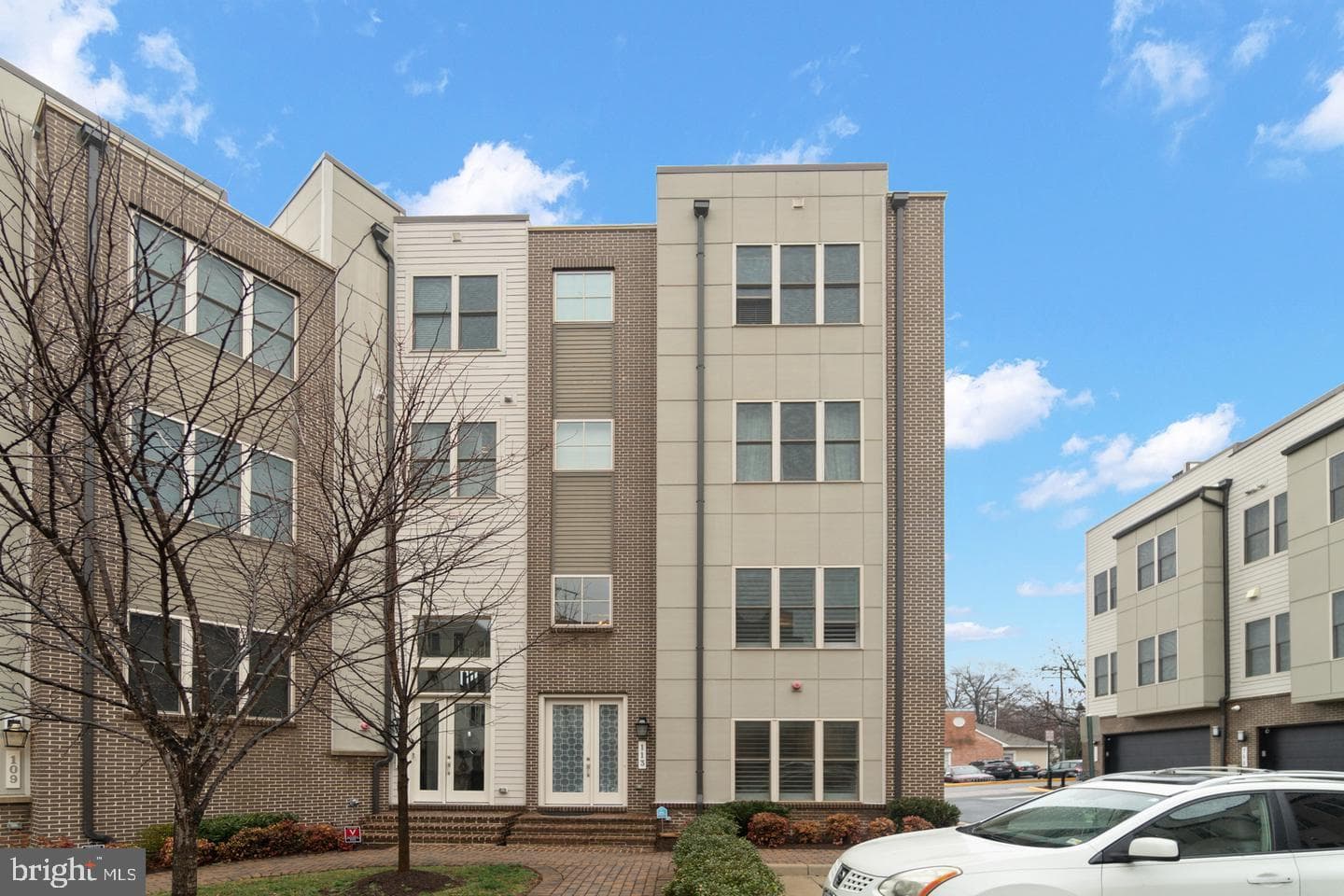 113 Dyer Ct.