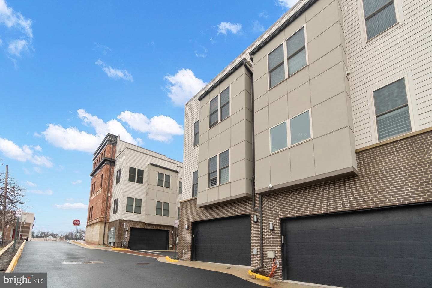 113 Dyer Ct. photo 47