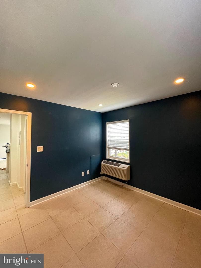 2301 Farrington #301 photo 16