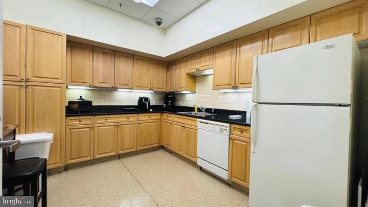 2726 Gallows Road #1405 photo 29