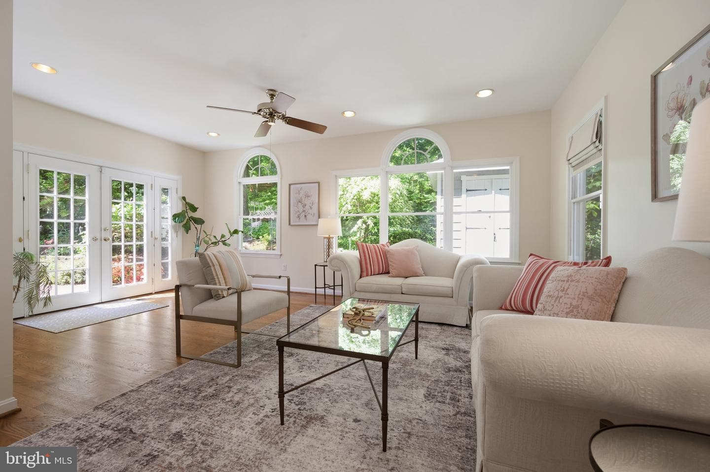 7118 Devonshire Road photo 16