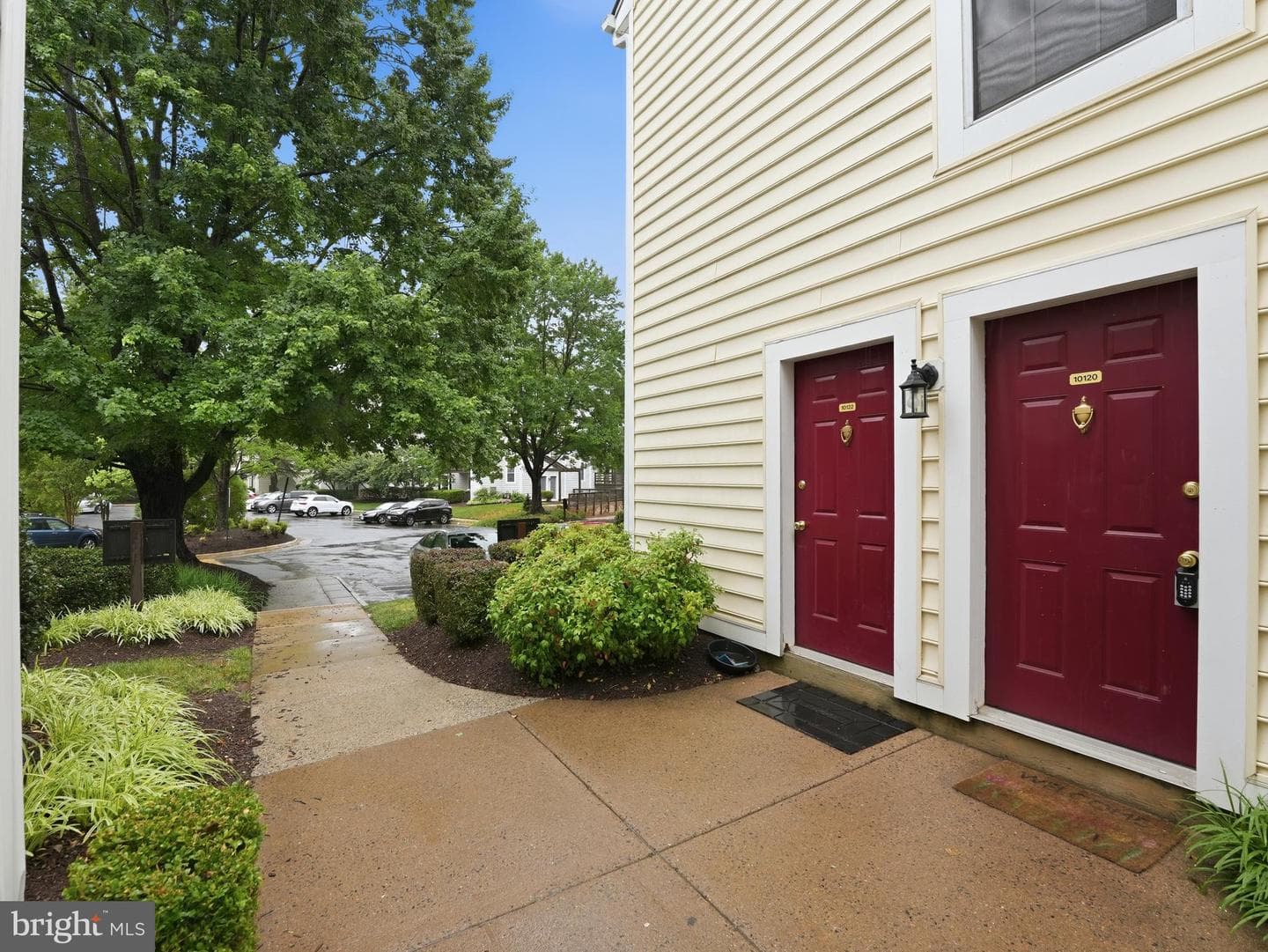 10120 Oakton Terrace Road, Oakton