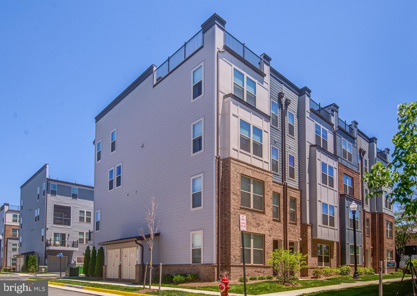 2127 Glacier Rd # 86, Herndon