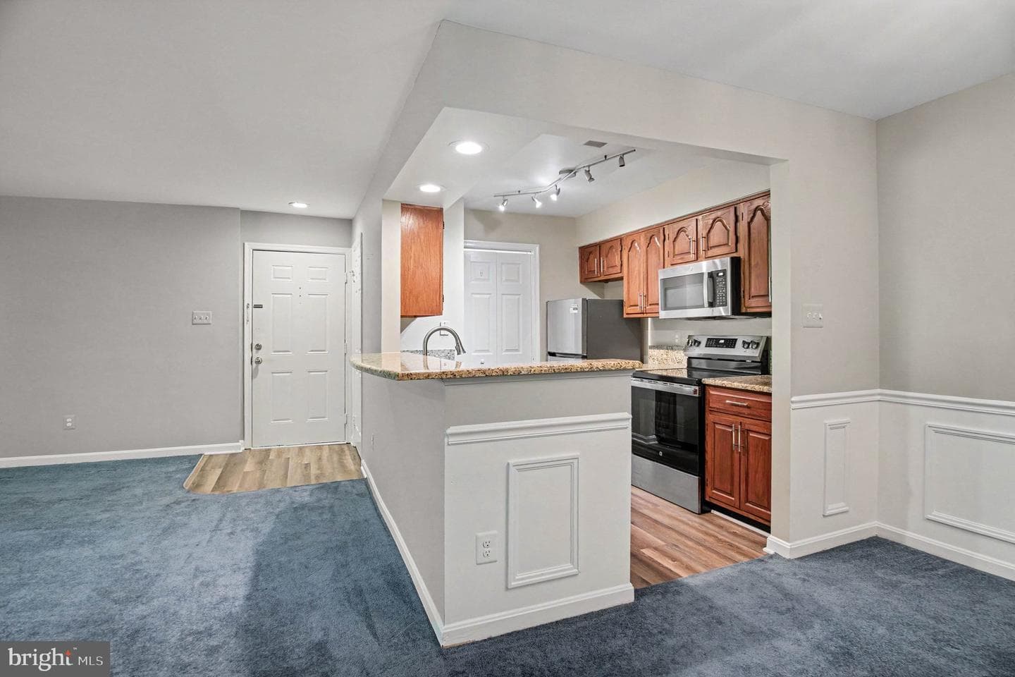 7718 Lafayette Forest Drive #176 photo 6
