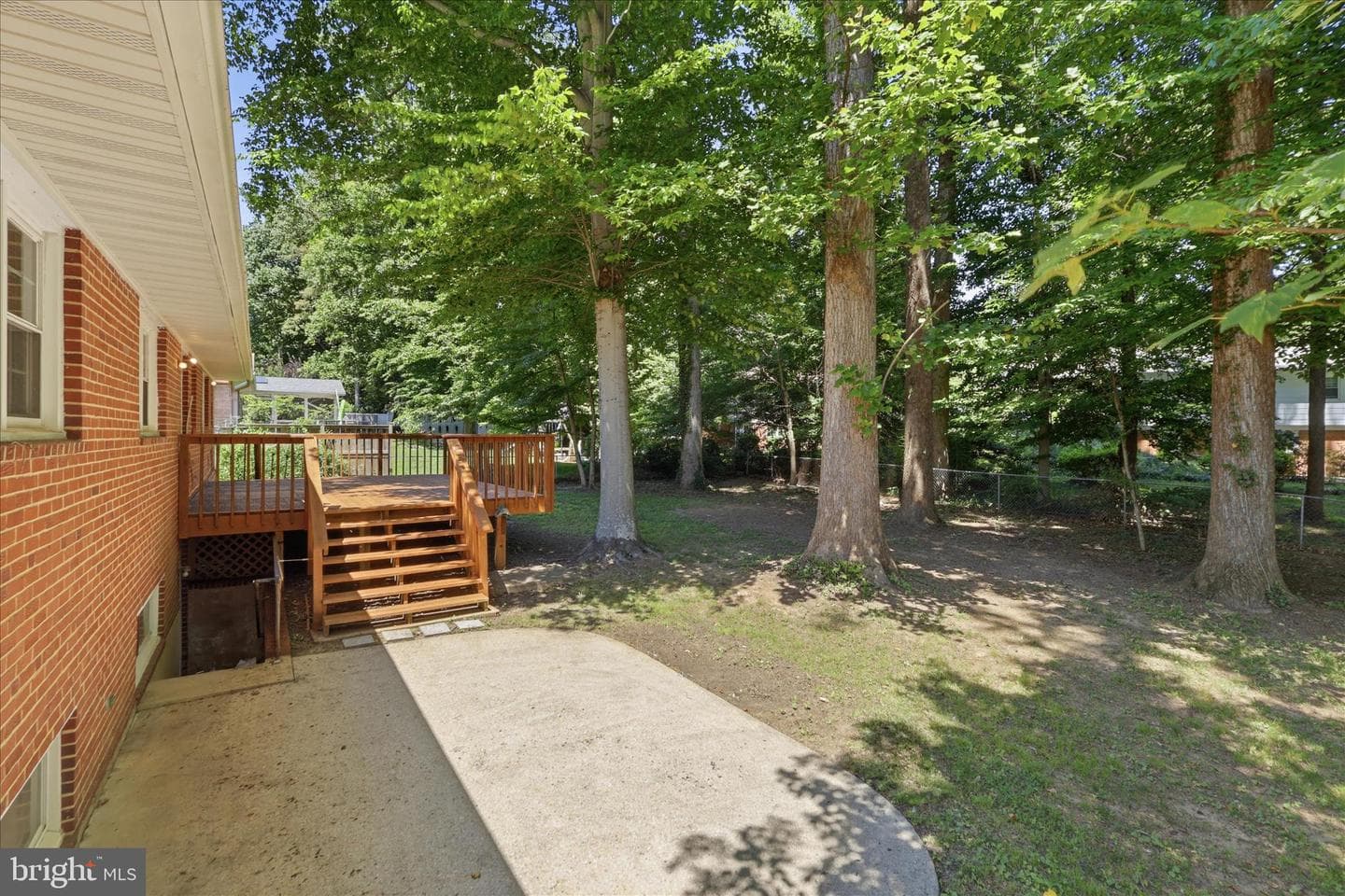 5609 Sedgwick Lane photo 28