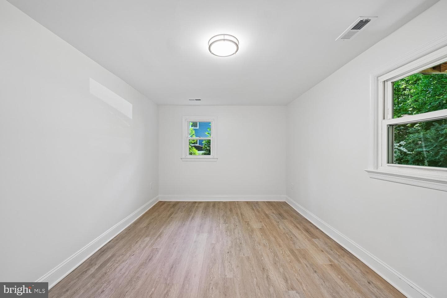 3214 Chichester Lane photo 31