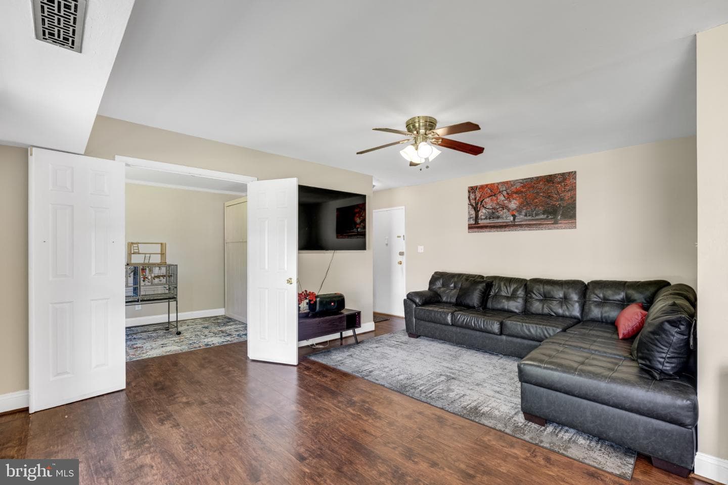 4943 Americana Drive #d-102 photo 11