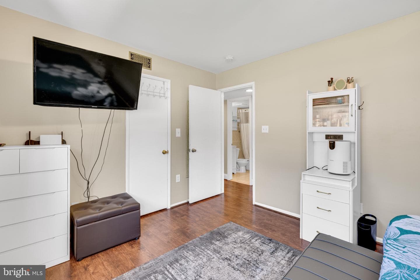 4943 Americana Drive #d-102 photo 20