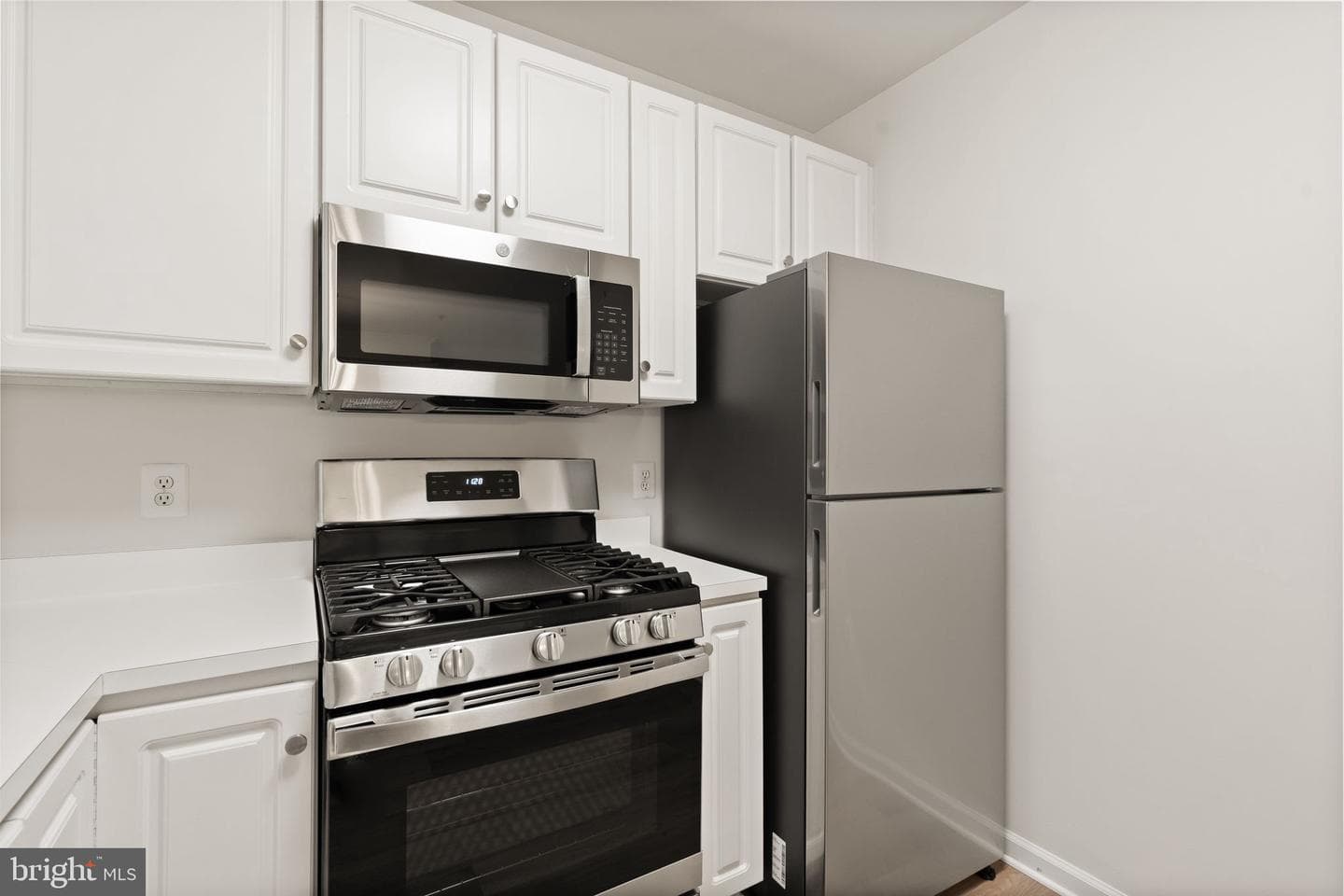 6990 Falls Reach Drive #408 photo 17