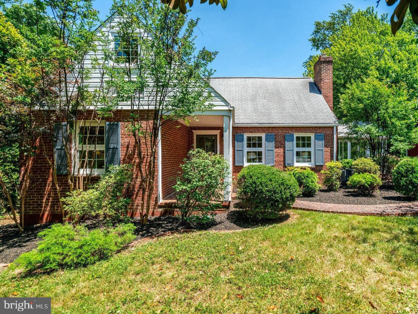 7107 Coventry Road, Alexandria