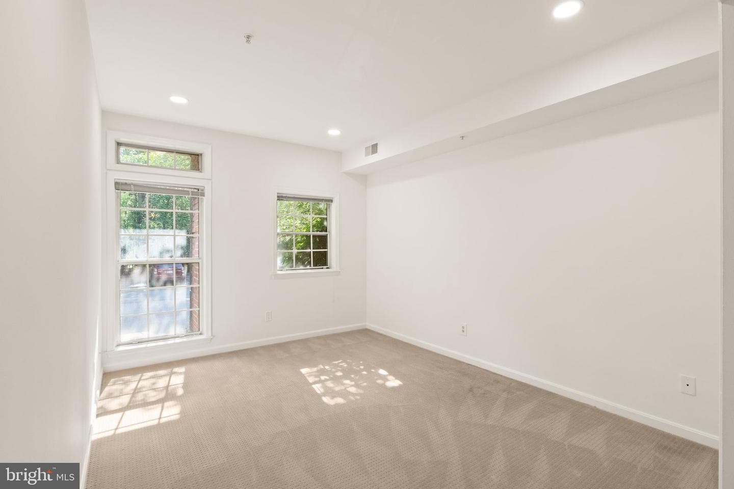 1324 Garden Wall Circle #b photo 16