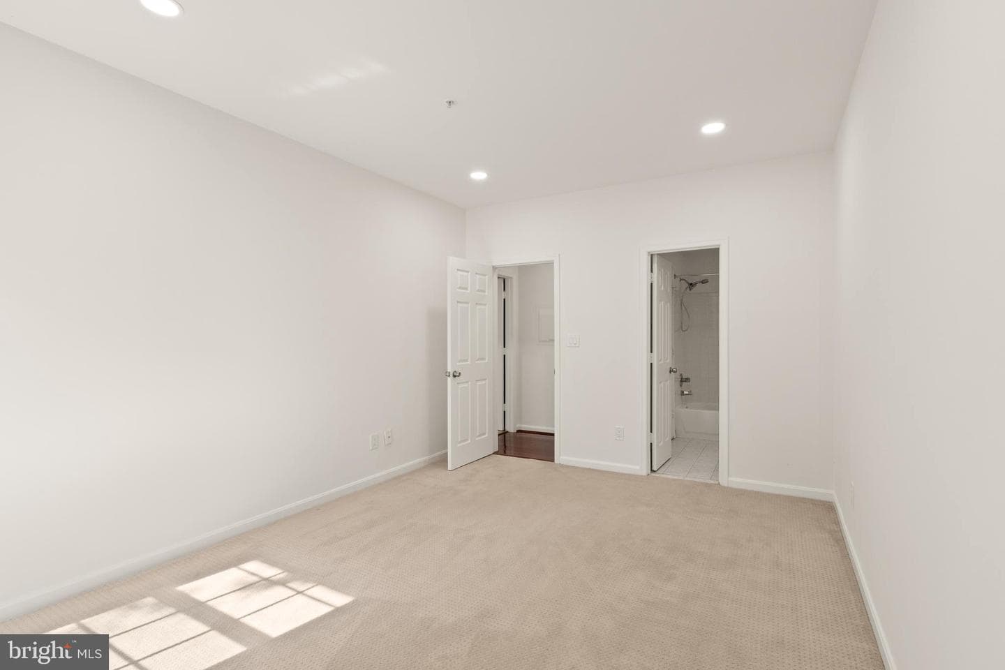1324 Garden Wall Circle #b photo 23