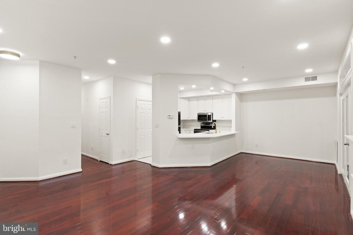 1324 Garden Wall Circle #b photo 5