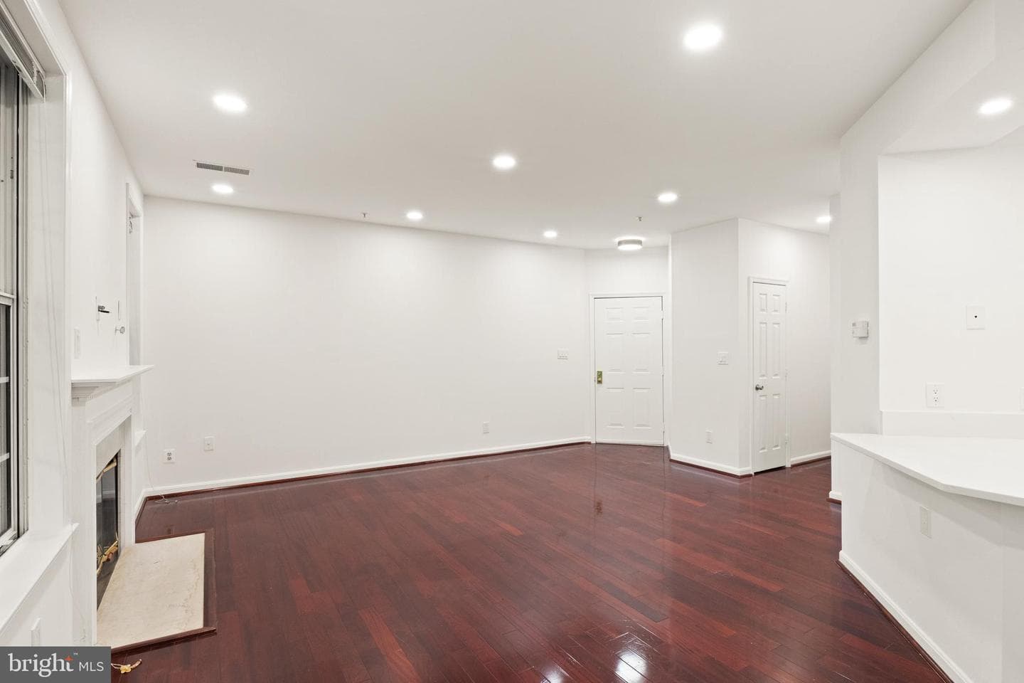 1324 Garden Wall Circle #b photo 6
