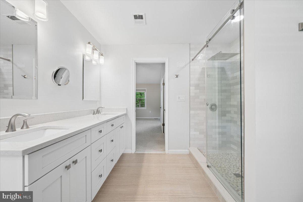 4655 Braddock Green Court photo 46