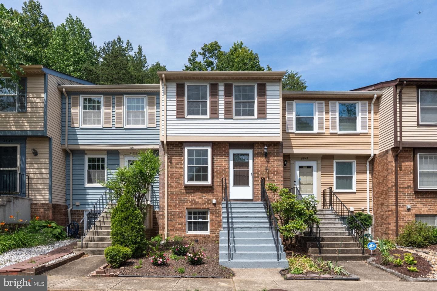 6844 Heatherway Court, Alexandria